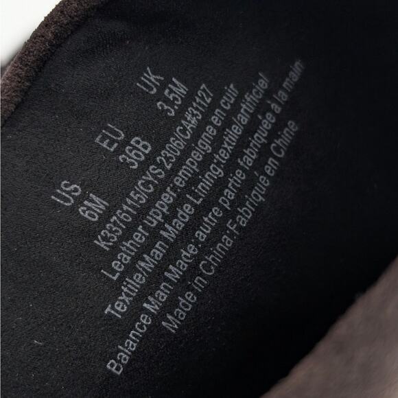 DKNY Padded Cerise Pointed Toe Block Heel Booties Women's Size US6M EU36B - Picture 8 of 10